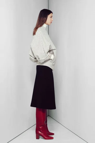 Look 15